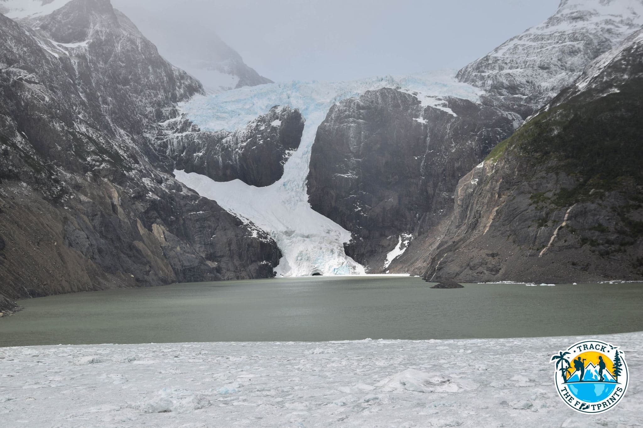 Los Perros glacier — Torres Del Paine National Park