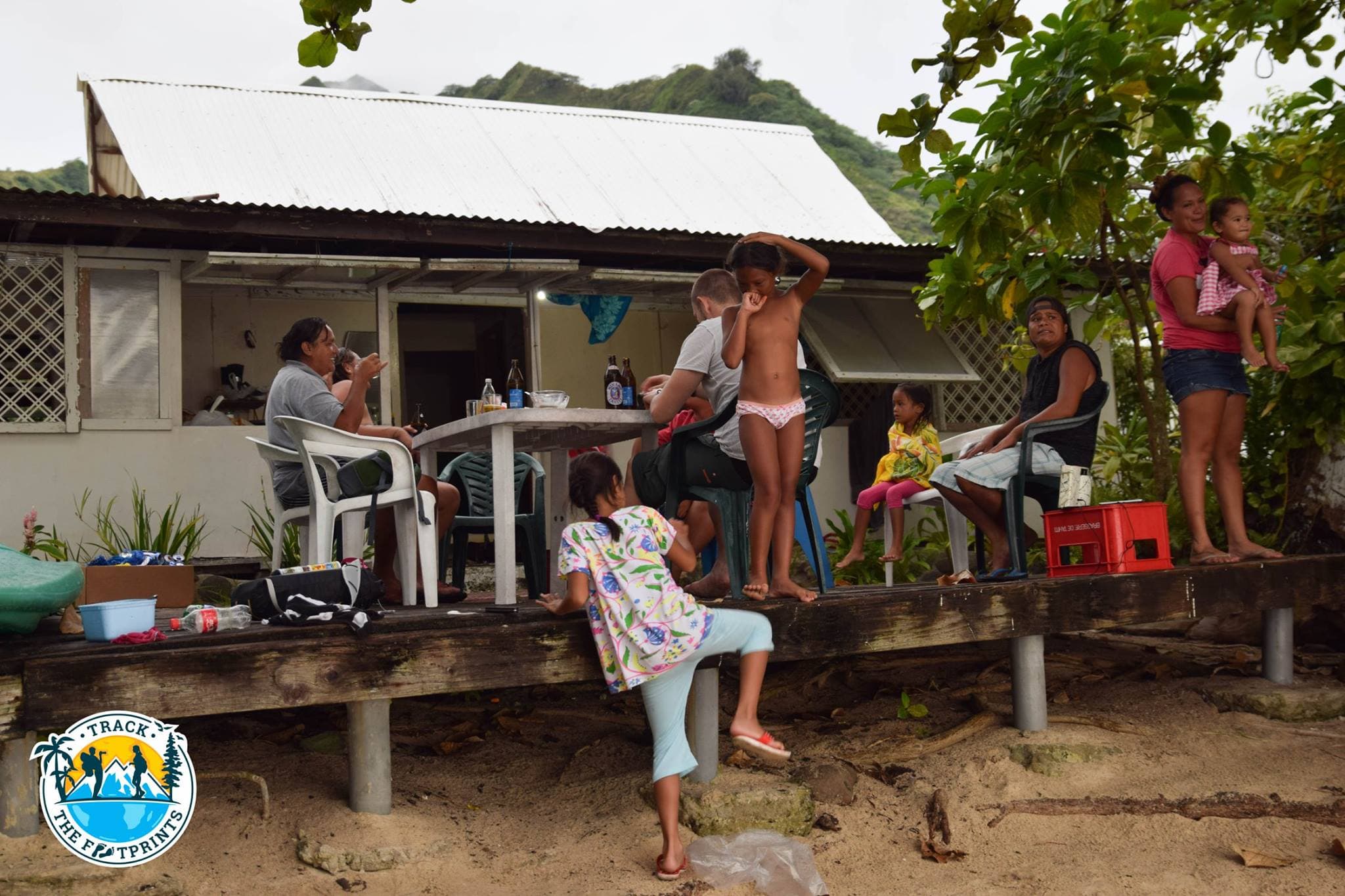 Party in Polynesian style
