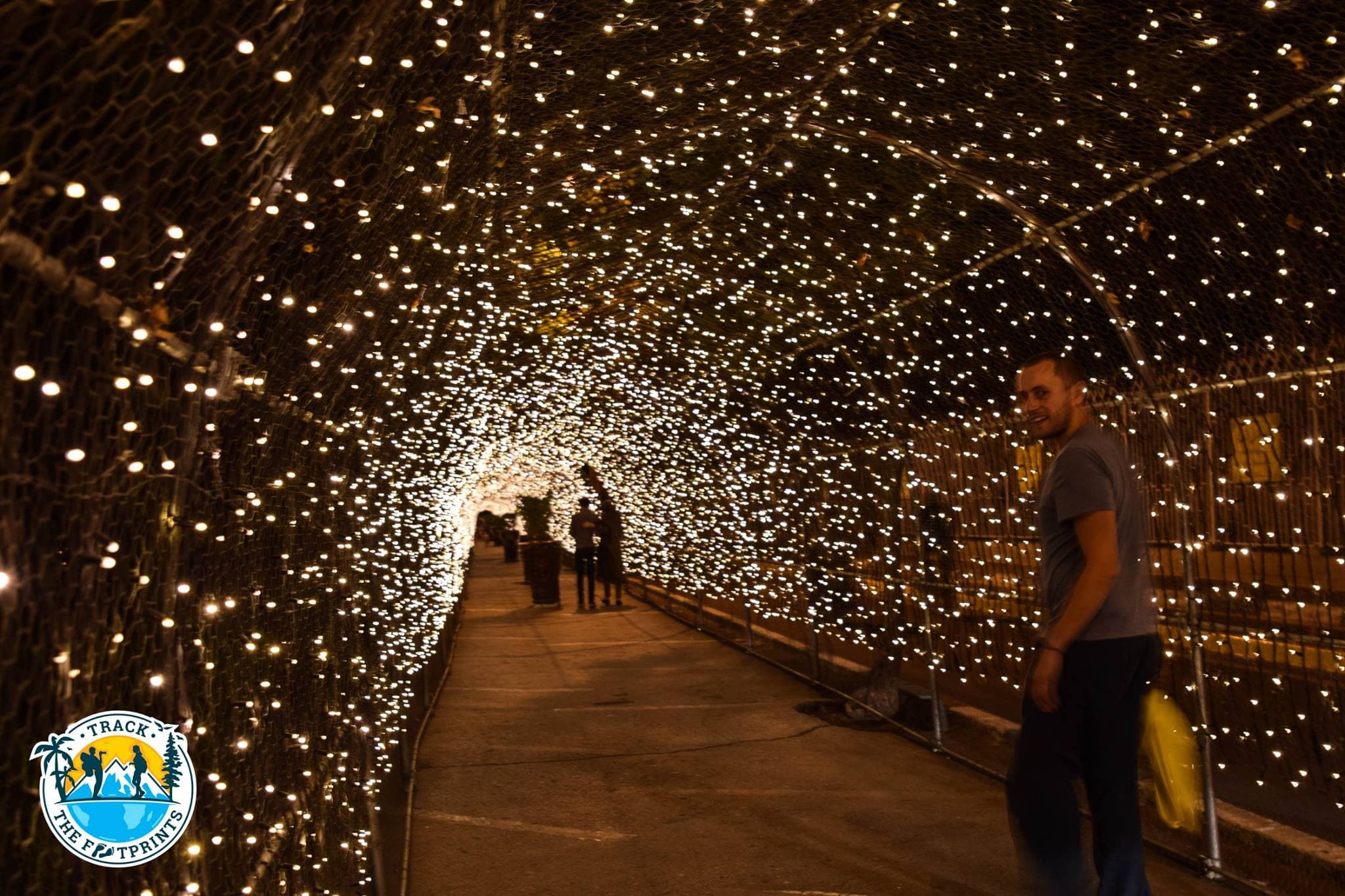 Really nice tunnel of light each evening in Esfahan