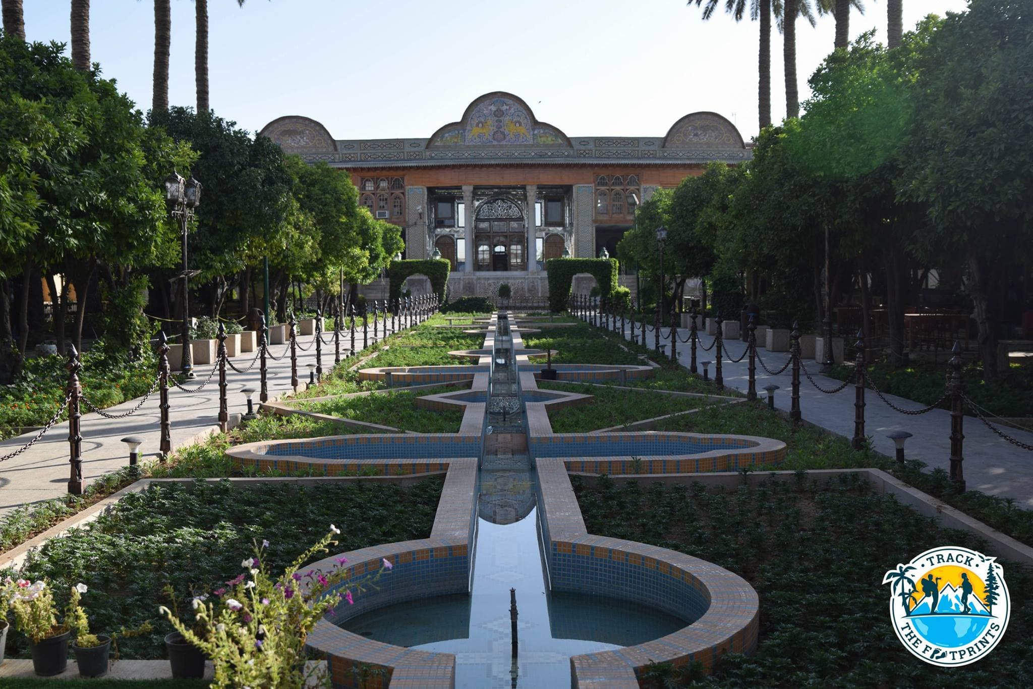 Naranjestan - e - Ghavam