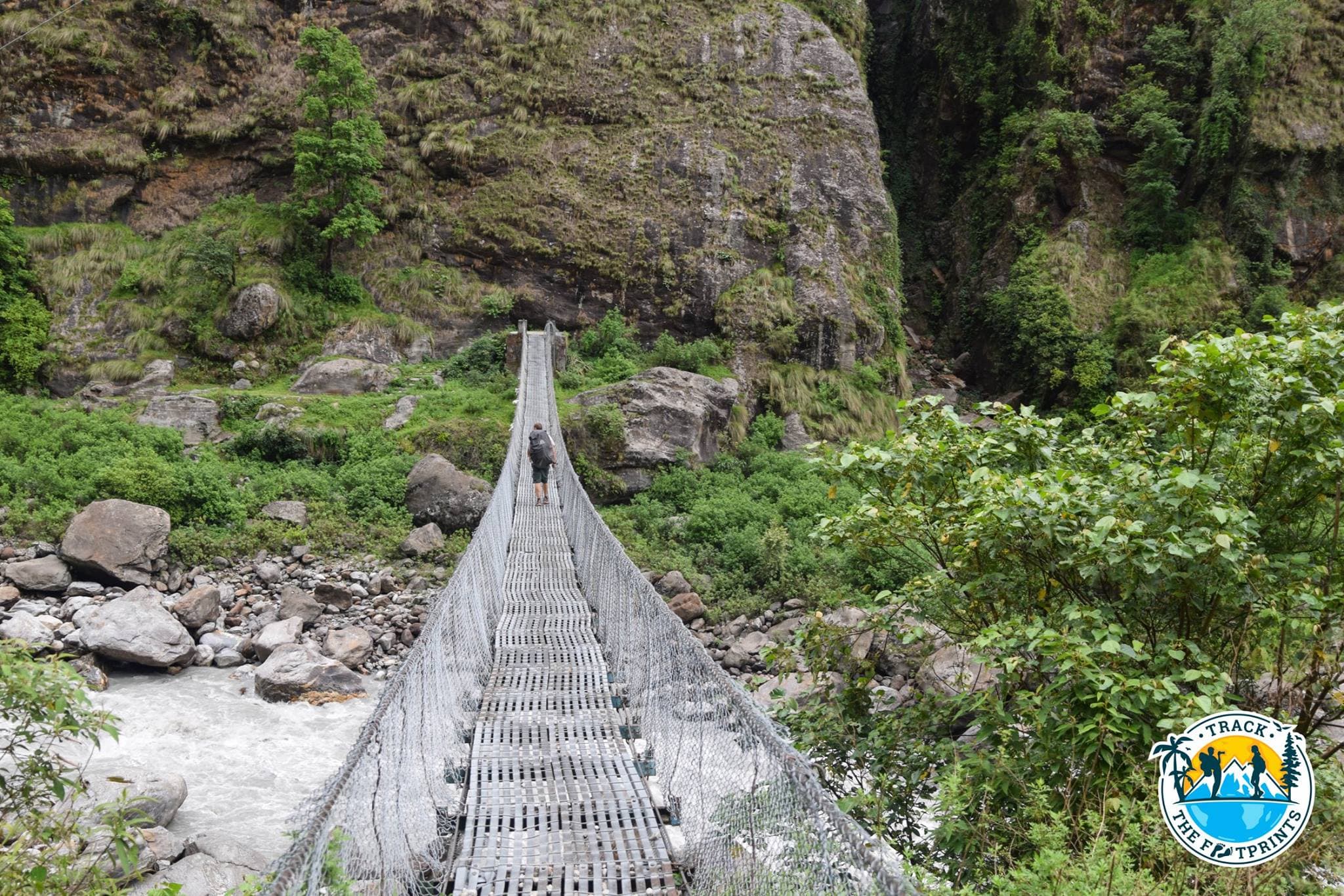 Nice bridge to cross safely rivers