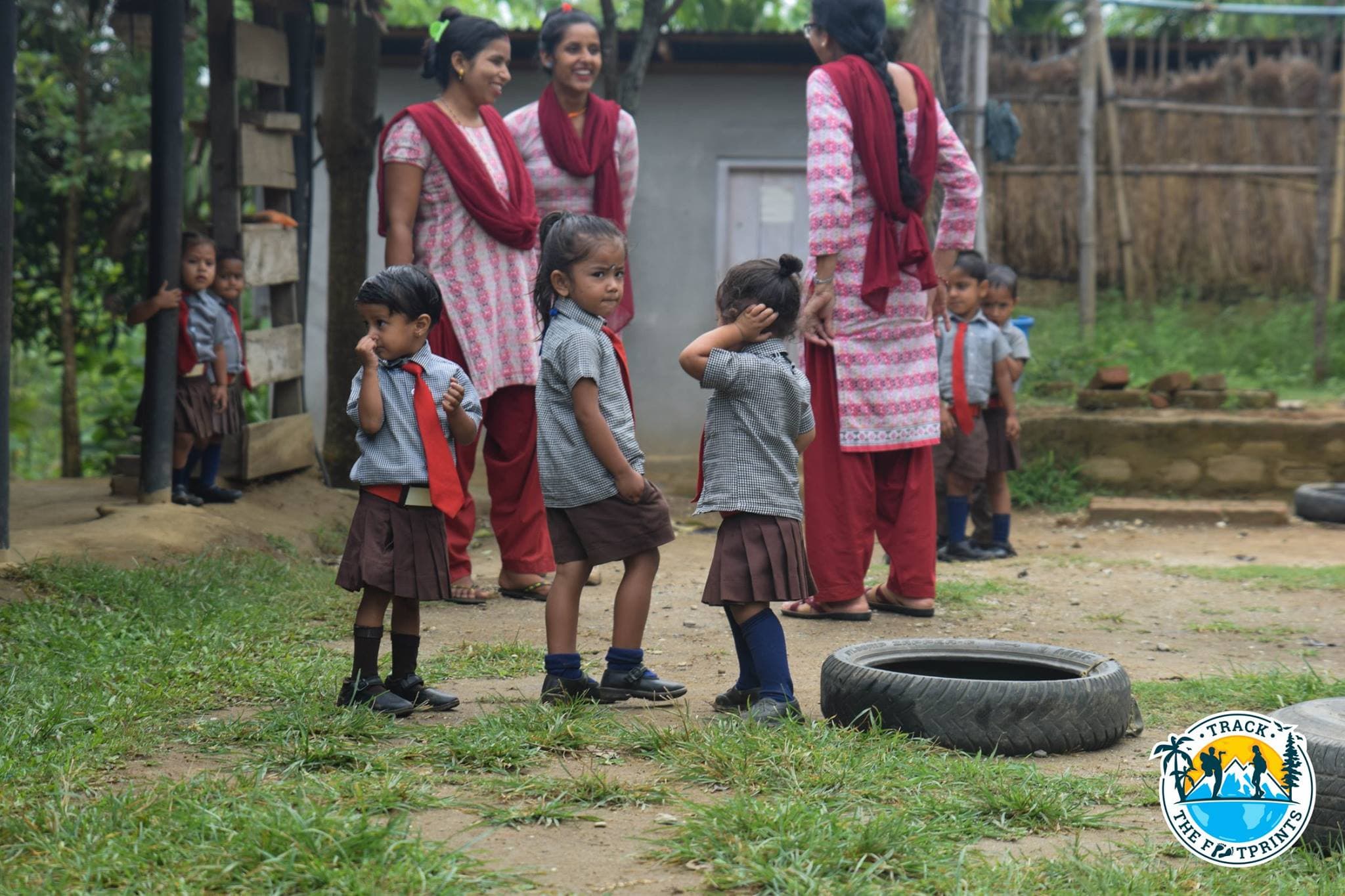 Amazing kids close to Kakarbhitta