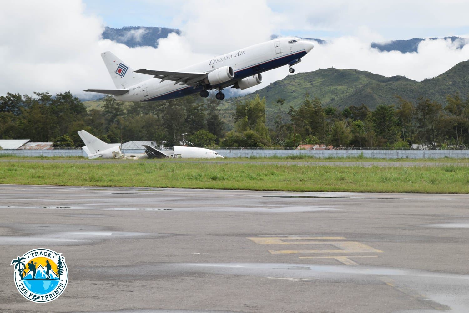 50% chance flying / 50% chance crashing ... No, we're kidding!