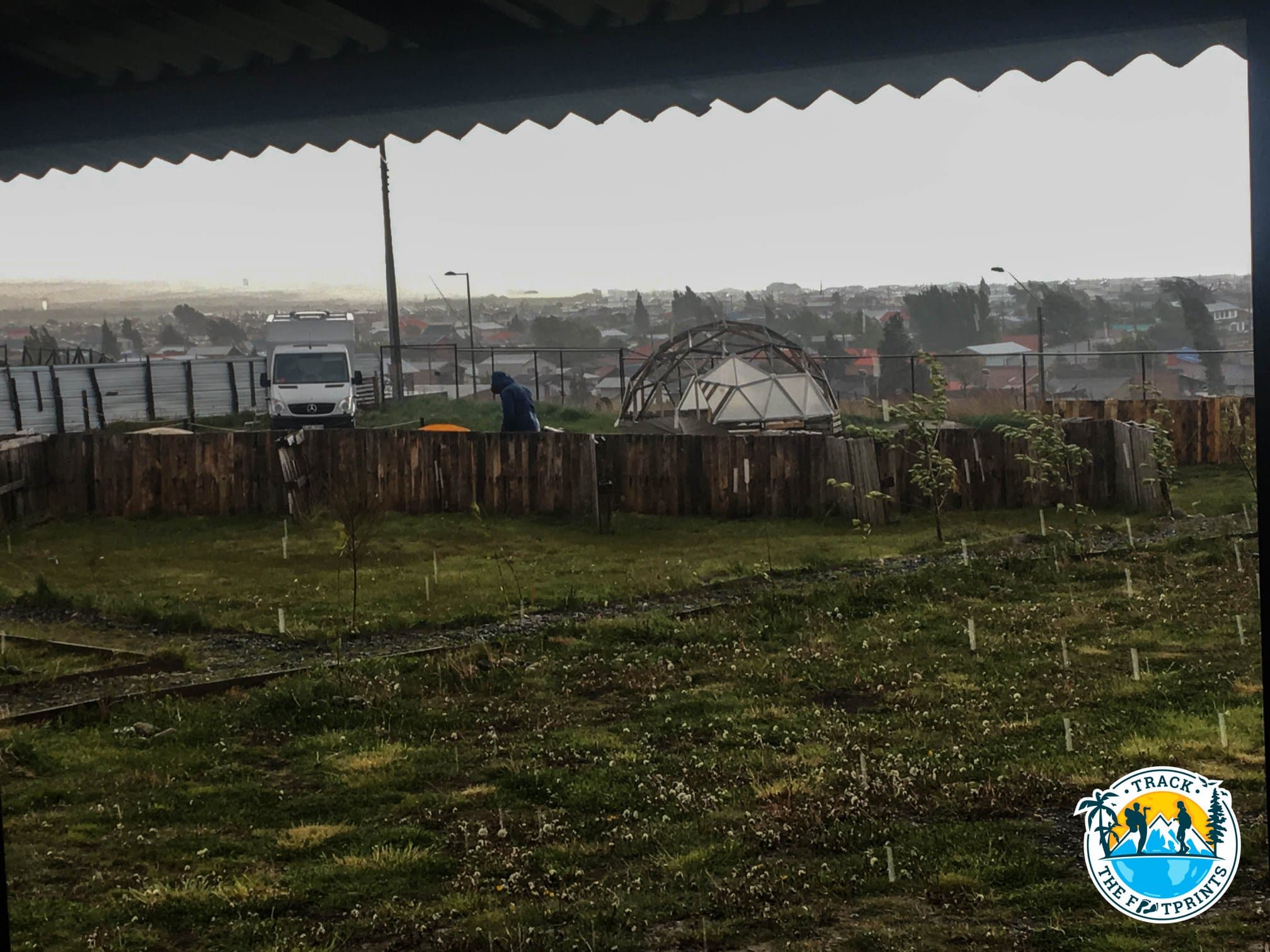 In Camping Güino — watching a couple set up their tent for the first time under heavy rain... We are bad people ;-)